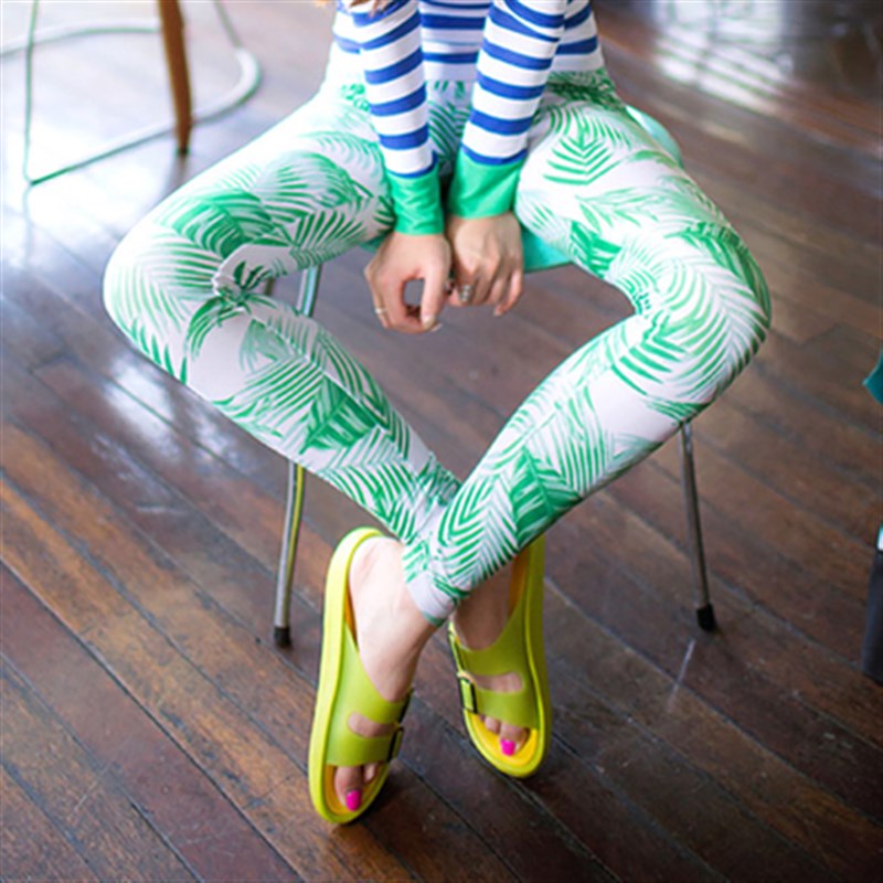 Green-leave pants